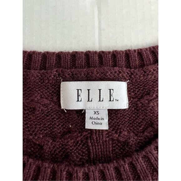 Elle XS cable knit mock layer sweater - Picture 5 of 11